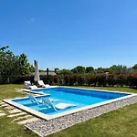Francesca With Private Pool & Designer Interior * Kastel