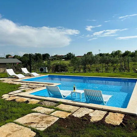 Francesca, Buje Villa *