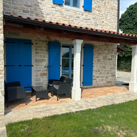 Villa Francesca, Buje *