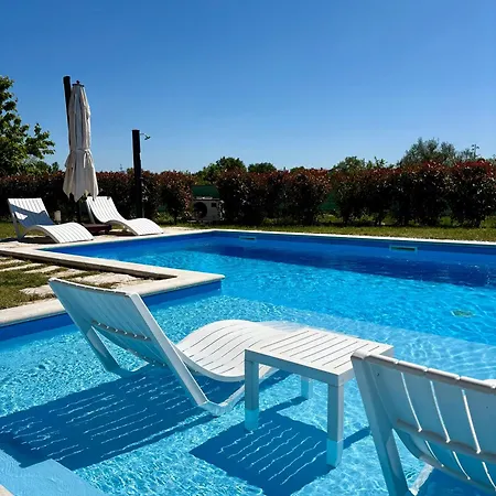 Francesca With Private Pool & Designer Interior *
