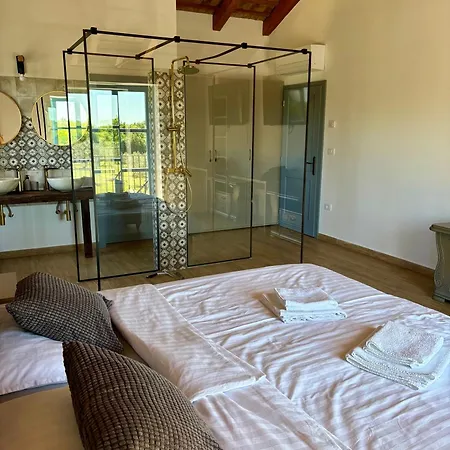 Francesca With Private Pool & Designer Interior * Kaštel