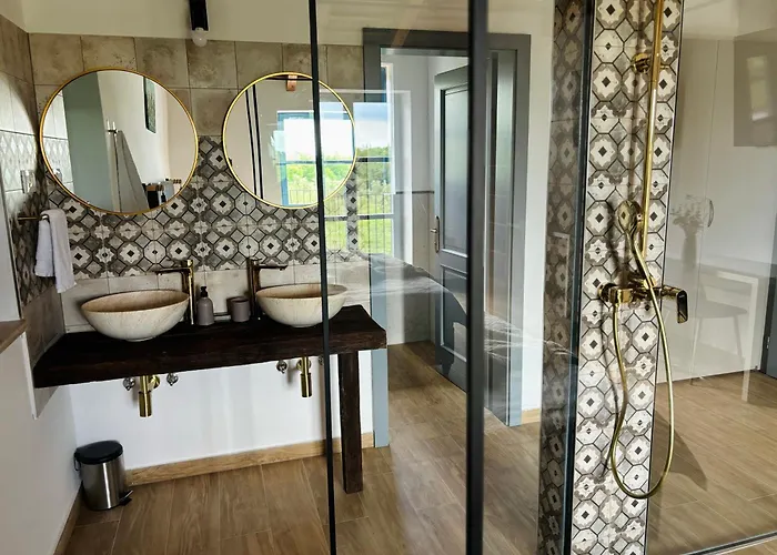 Villa Francesca With Free Bikes And Heated Pool, Buje