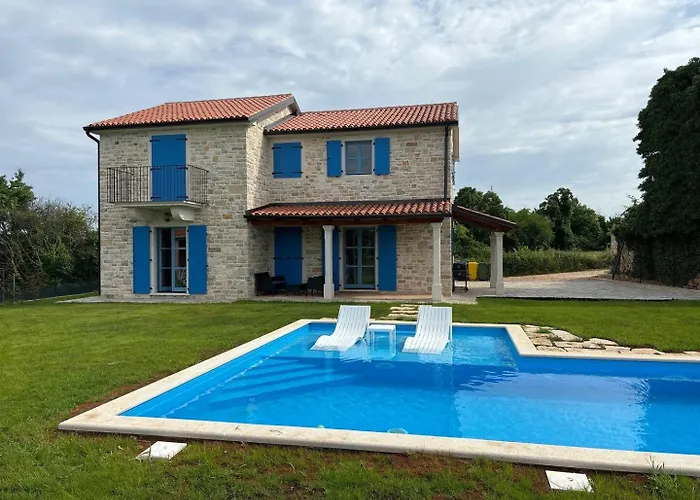Villa Francesca With Free Bikes And Heated Pool, Buje *