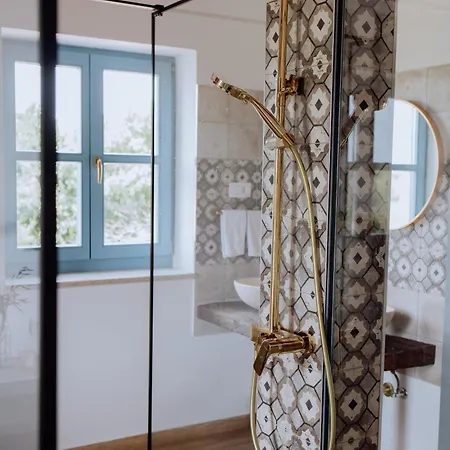 Francesca With Private Pool & Designer Interior Kastel