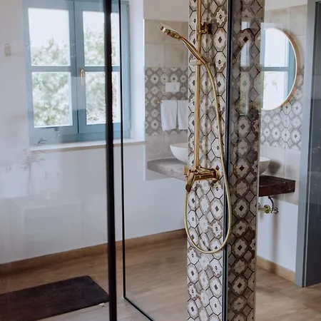 Francesca With Private Pool & Designer Interior Kastel