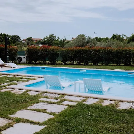 Francesca With Private Pool & Designer Interior Βίλα Kaštel