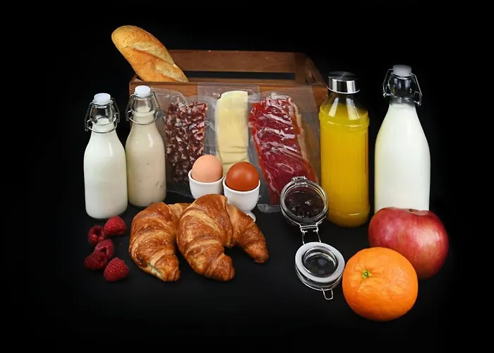 Villa Francesca, Buje Kastel