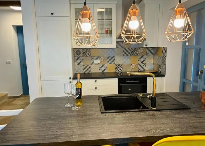 Francesca, Buje * Kastel