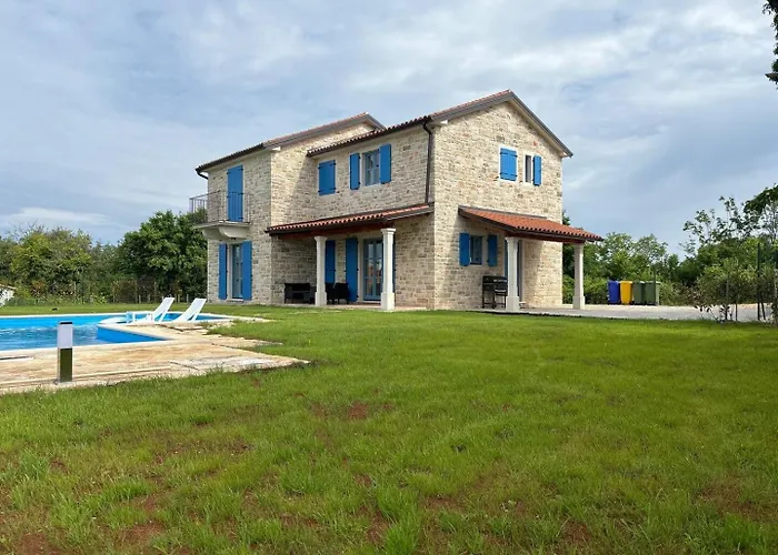 Francesca, Buje * Kastel